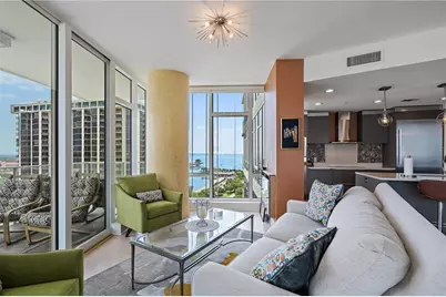 175 1st Street S #2102, Saint Petersburg, FL 33701 - Photo 1