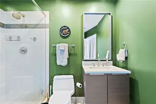 175 1st St S, Saint Petersburg, FL 33701 - Photo 25