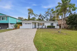 309 84th Ave NE, Saint Petersburg, FL 33702 - Photo 35