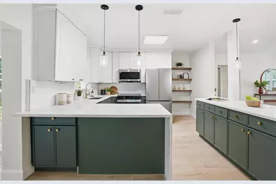 309 84th Avenue NE, Saint Petersburg, FL 33702 - Photo 9