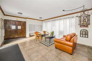 1001 Pearce Dr, Clearwater, FL 33764 - Photo 59