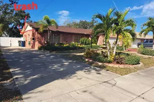 1104 71st St NW, Bradenton, FL 34209 - Photo 3