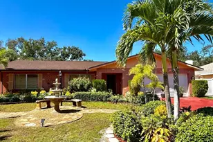 1104 71st St NW, Bradenton, FL 34209 - Photo 1