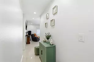 6415 Windwood Ct, Tampa, FL 33634 - Photo 21