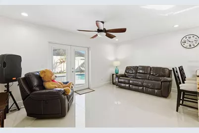 6415 Windwood Court, Tampa, FL 33634 - Photo 5