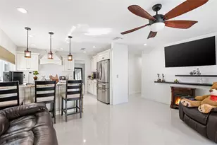 6415 Windwood Ct, Tampa, FL 33634 - Photo 15