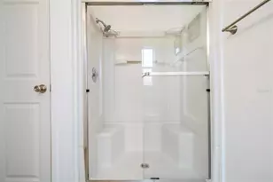 37443 Gill Ave, Zephyrhills, FL 33541 - Photo 45