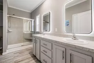 7824 Kay Marie Ave, Zephyrhills, FL 33541 - Photo 23