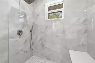 639 43rd Ave N, Saint Petersburg, FL 33703 - Photo 33