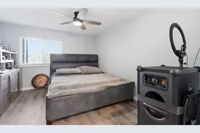 10265 Gandy Boulevard N #1415, Saint Petersburg, FL 33702 - Photo 15