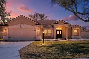 3445 Silverstone Ct, Plant City, FL 33566 - Photo 1