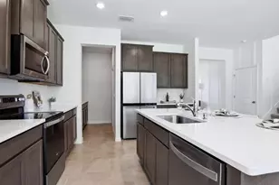 6907 Flint Crk Dr, Land O Lakes, FL 34638 - Photo 7