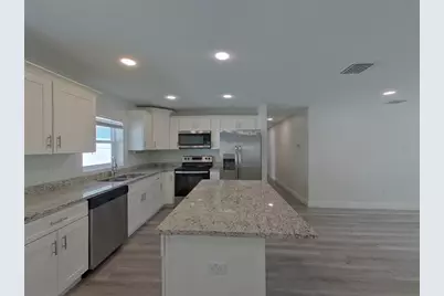 [Address not provided], Saint Petersburg, FL 33702 - Photo 5