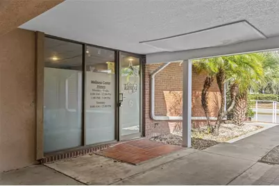 413 Robertson St, Brandon, FL 33511 - Photo 3