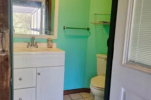 585 E Foresthill Pl, Hernando, FL 34442 - Photo 15