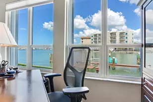 210 Dolphin Point, Clearwater Beach, FL 33767 - Photo 13