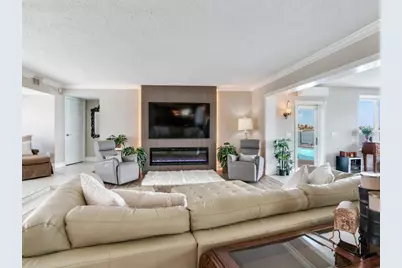 210 Dolphin Point #B, Clearwater Beach, FL 33767 - Photo 9