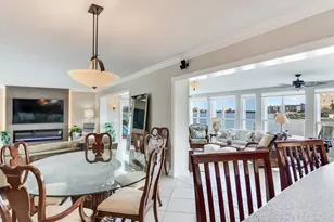 210 Dolphin Point, Clearwater Beach, FL 33767 - Photo 33
