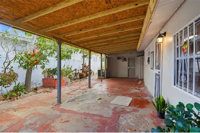 2402 Corrine Street, Tampa, FL 33605 - Photo 19