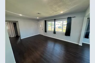 3600 Alabama Avenue NE, Saint Petersburg, FL 33703 - Photo 5