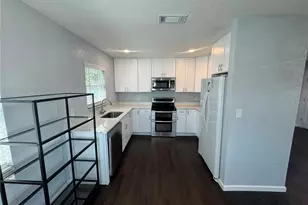 3600 Alabama Ave NE, Saint Petersburg, FL 33703 - Photo 3