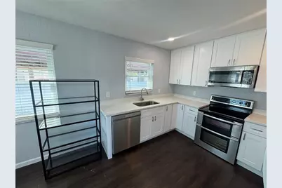 3600 Alabama Avenue NE, Saint Petersburg, FL 33703 - Photo 5