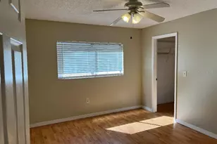 200 Arbor Dr W, Palm Harbor, FL 34683 - Photo 31