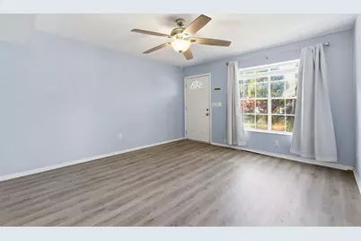 2183 Fox Chase Boulevard, Palm Harbor, FL 34683 - Photo 11