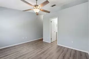 2183 Fox Chase Blvd, Palm Harbor, FL 34683 - Photo 17