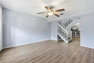 2183 Fox Chase Blvd, Palm Harbor, FL 34683 - Photo 9