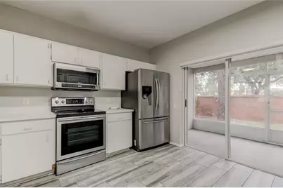 12440 Berkeley Square Drive, Tampa, FL 33626 - Photo 11