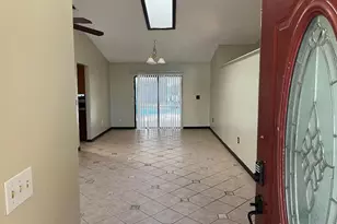 200 Arbor Dr W, Palm Harbor, FL 34683 - Photo 7