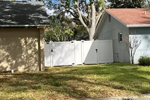 200 Arbor Dr W, Palm Harbor, FL 34683 - Photo 5