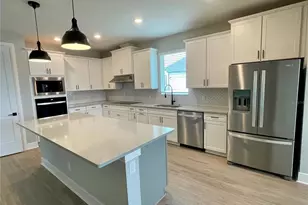 36794 Sundowner Trl, Fruitland Park, FL 34731 - Photo 3