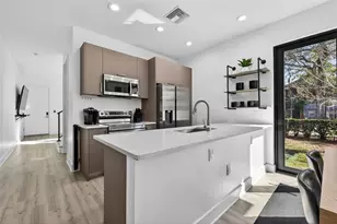 8706 Palm Ranches Pl, Tampa, FL 33614 - Photo 7