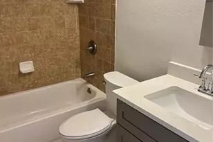 7405 Bay Island Dr S, South Pasadena, FL 33707 - Photo 13