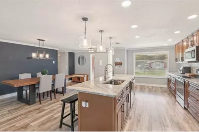 5942 13th Street, Zephyrhills, FL 33542 - Photo 13