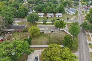 5942 13th St, Zephyrhills, FL 33542 - Photo 37