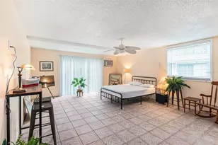 12465 2nd St E, Treasure Island, FL 33706 - Photo 15