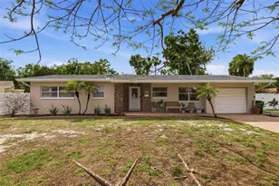 4415 7th St S, Saint Petersburg, FL 33705 - Photo 39
