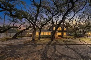 2901 Pelham Rd N, Saint Petersburg, FL 33710 - Photo 47