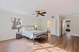 2901 Pelham Rd N, Saint Petersburg, FL 33710 - Photo 31