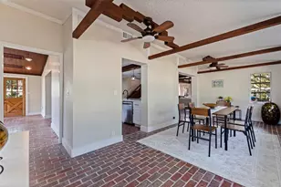 2901 Pelham Rd N, Saint Petersburg, FL 33710 - Photo 29