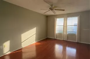 5220 Brittany Dr S, Saint Petersburg, FL 33715 - Photo 31