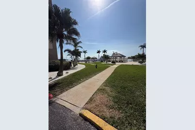 5220 Brittany Drive S #803, Saint Petersburg, FL 33715 - Photo 39