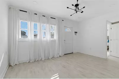 4930 Eldorado Drive, Tampa, FL 33615 - Photo 5
