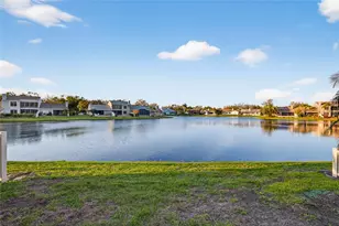 907 San Carlos Ave NE, Saint Petersburg, FL 33702 - Photo 5