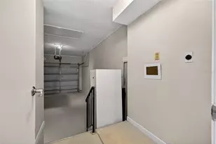 907 San Carlos Ave NE, Saint Petersburg, FL 33702 - Photo 21