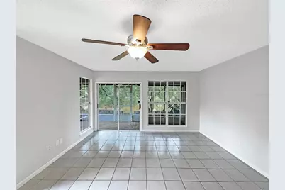 6902 Lakeview Court, Tampa, FL 33634 - Photo 3