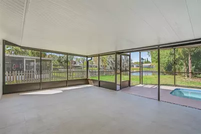 16133 Sandcrest Way, Tampa, FL 33618 - Photo 27